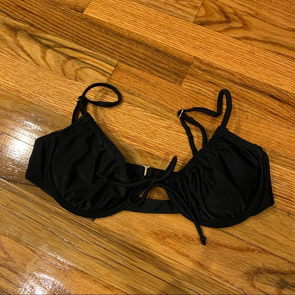 Black front tie bathingsuit top